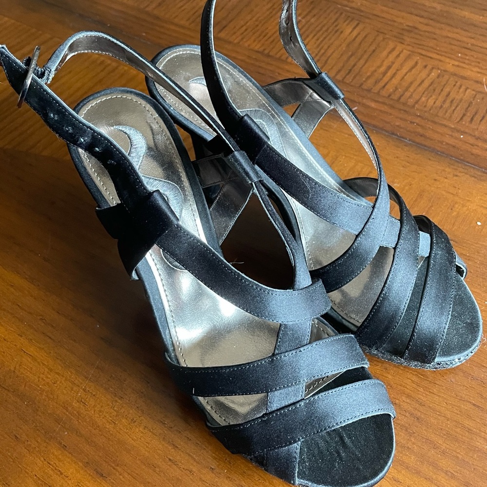 Nina Black Heels